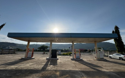 Gallery thumbnail Filling station on Karshi/Karu